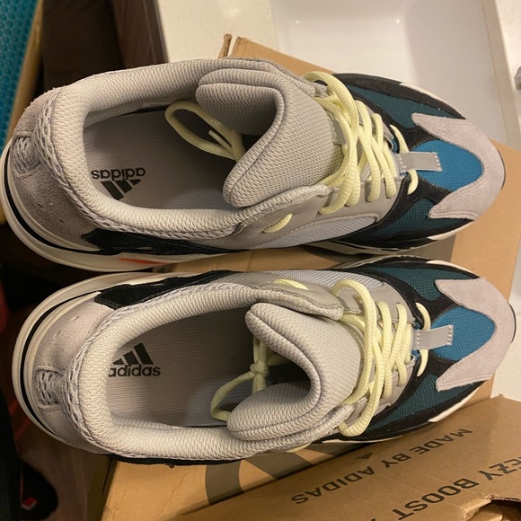 Yeezy 700 waverunners sz 12 - Picture 4 of 4